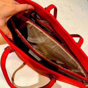 Michael Kors LG tote - Red